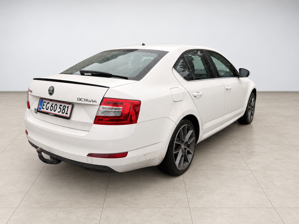 Skoda Octavia 2,0 TDi 150 Elegance 5d