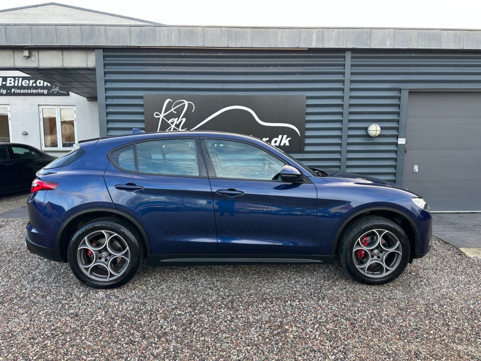 Alfa Romeo Stelvio 2,0 T 200 Edizione aut. Q4 5d