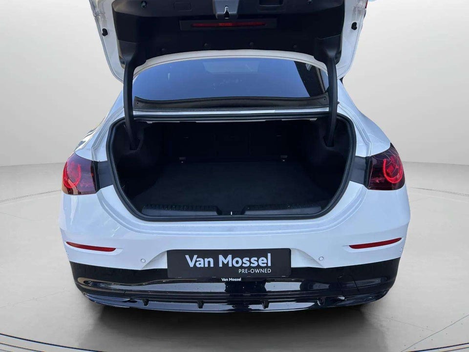 Mercedes CLA250+ EQ AMG Advance Plus 4d