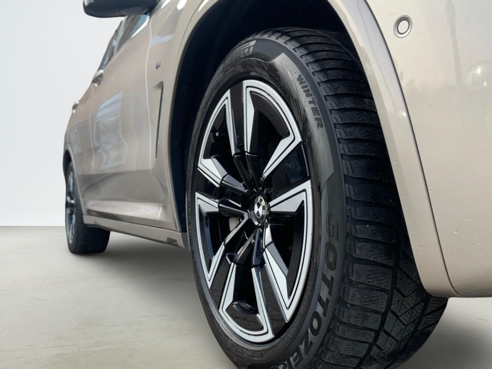 BMW iX3 Charged M-Sport 5d