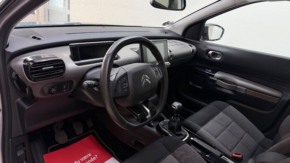 Citroën C4 Cactus 1,2 PureTech 110 SkyLine 5d