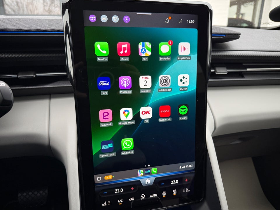 Ford Explorer 82 Premium Extended Range 5d