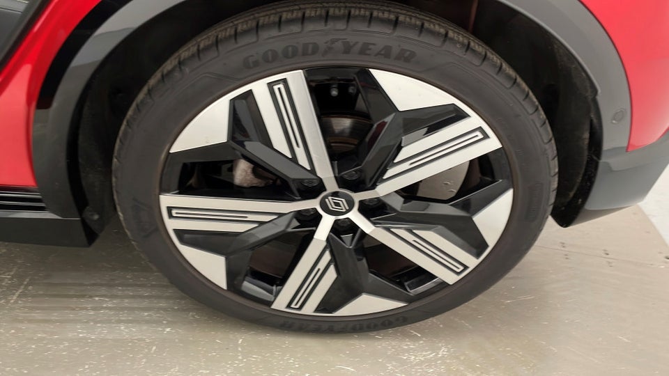 Renault Megane E-Tech 60 Iconic 5d