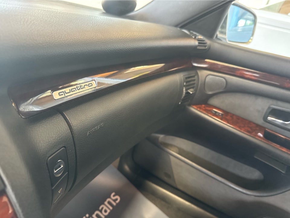 Audi S8 4,2 quattro aut. 4d