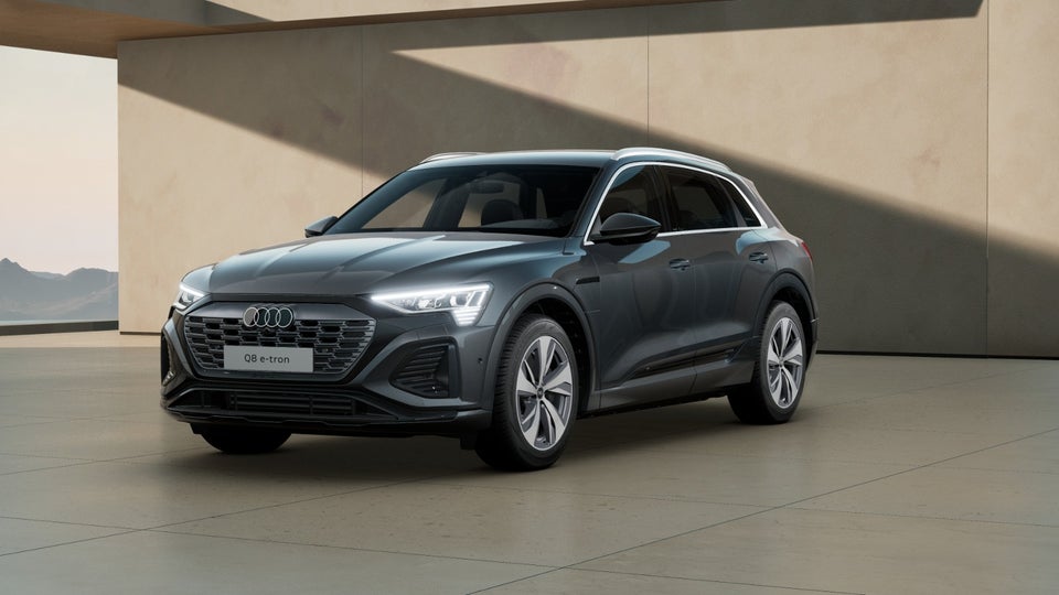 Audi Q8 e-tron 50 S-line quattro 5d