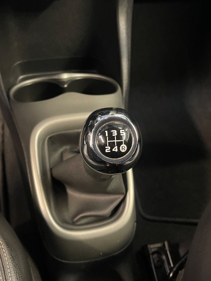 Toyota Aygo 1,0 VVT-i x-black II 5d