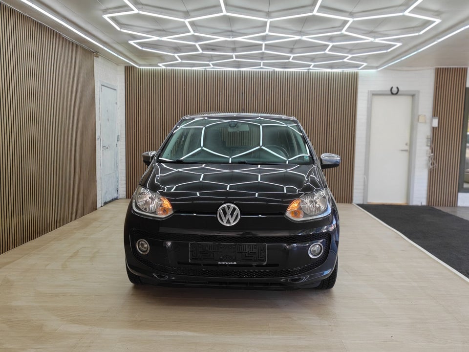 VW Up! 1,0 75 Black Up! 5d