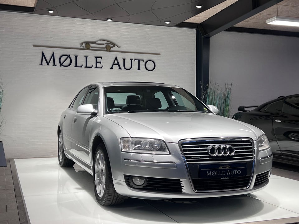 Audi A8 4,2 V8 quattro Tiptr. 4d