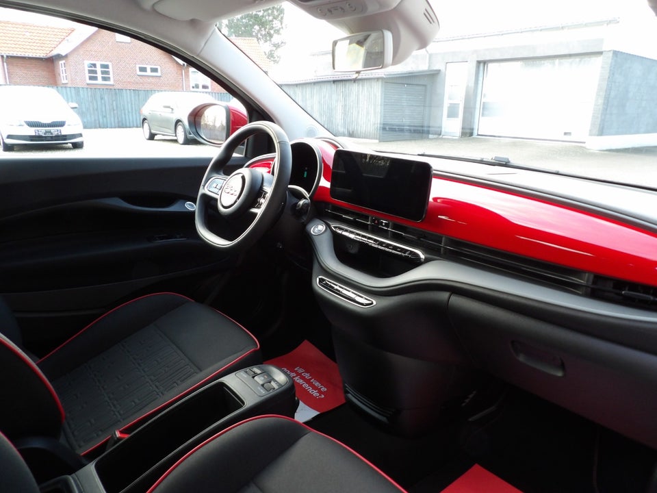 Fiat 500e 42 Icon 3d