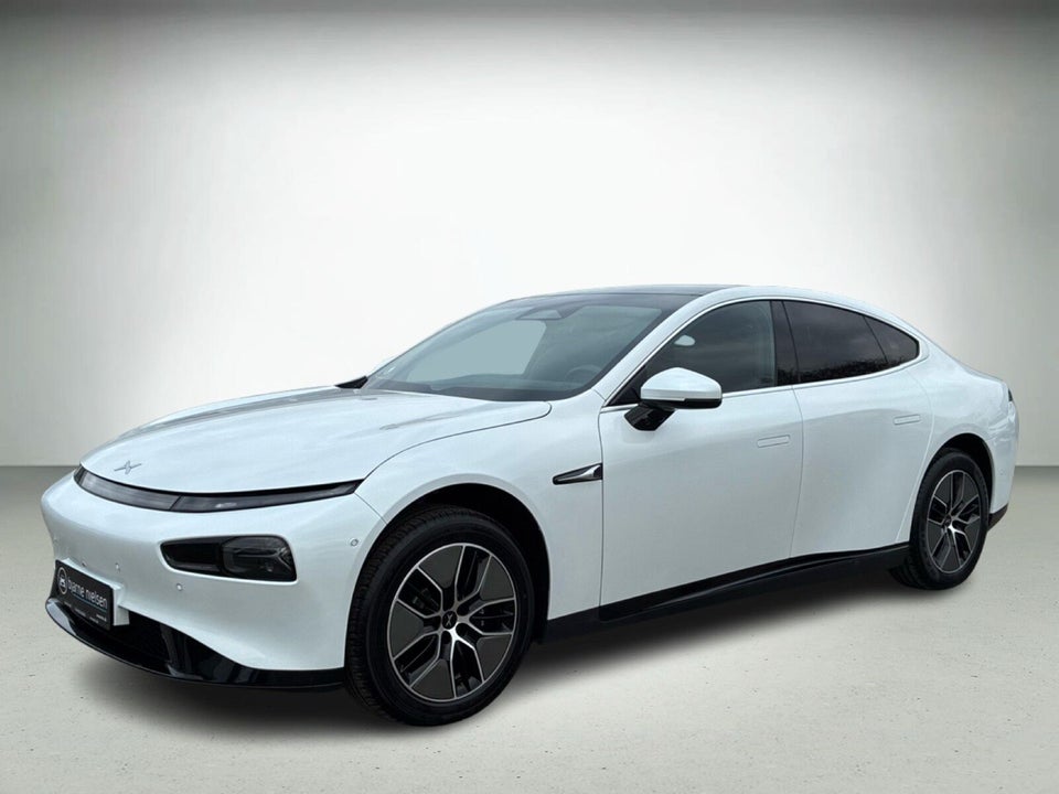 Xpeng P7 Long Range 4d