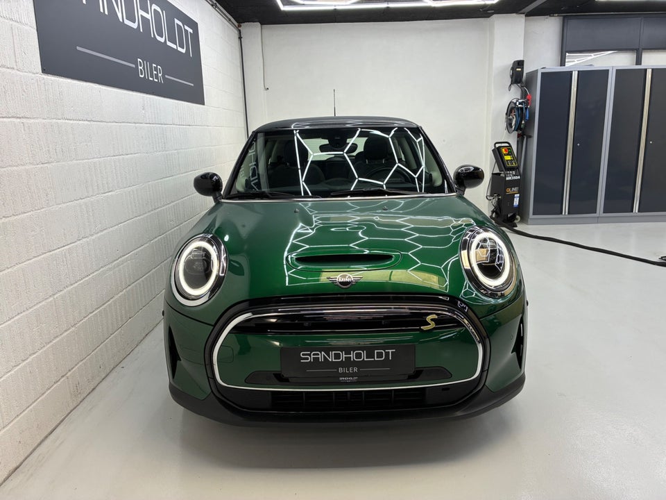 MINI Cooper SE Classic Trim 3d