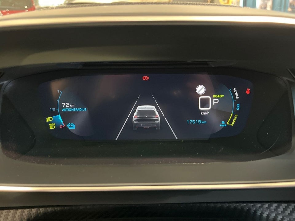 Peugeot e-208 50 GT Pack 5d