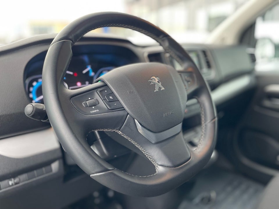 Peugeot e-Expert 75 L2 Ultimate Van