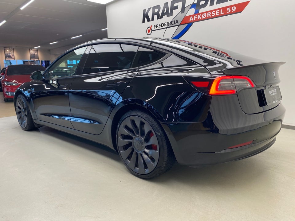 Tesla Model 3 Performance AWD 4d