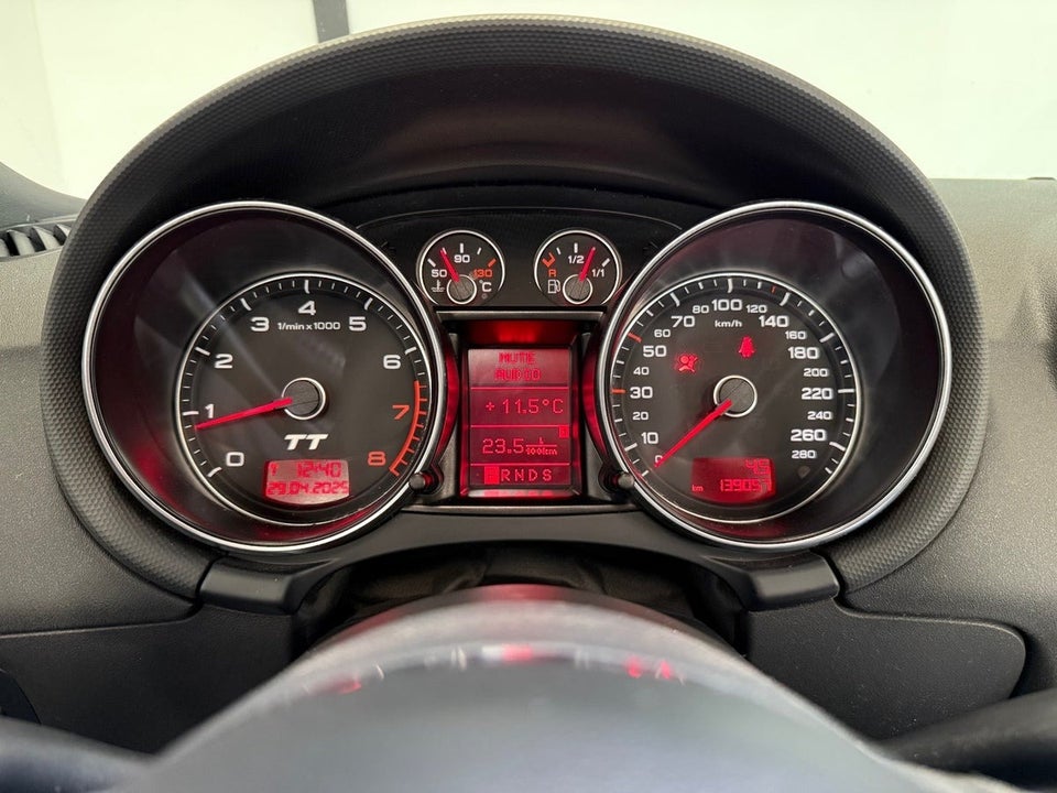 Audi TT 2,0 TFSi Roadster S-tr. 2d