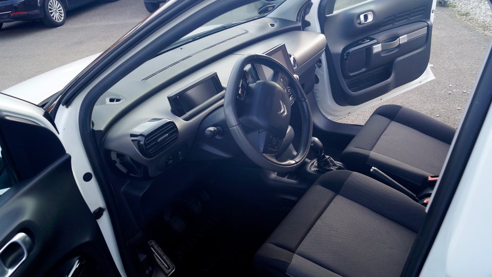 Citroën C4 Cactus 1,6 BlueHDi 100 Feel 5d