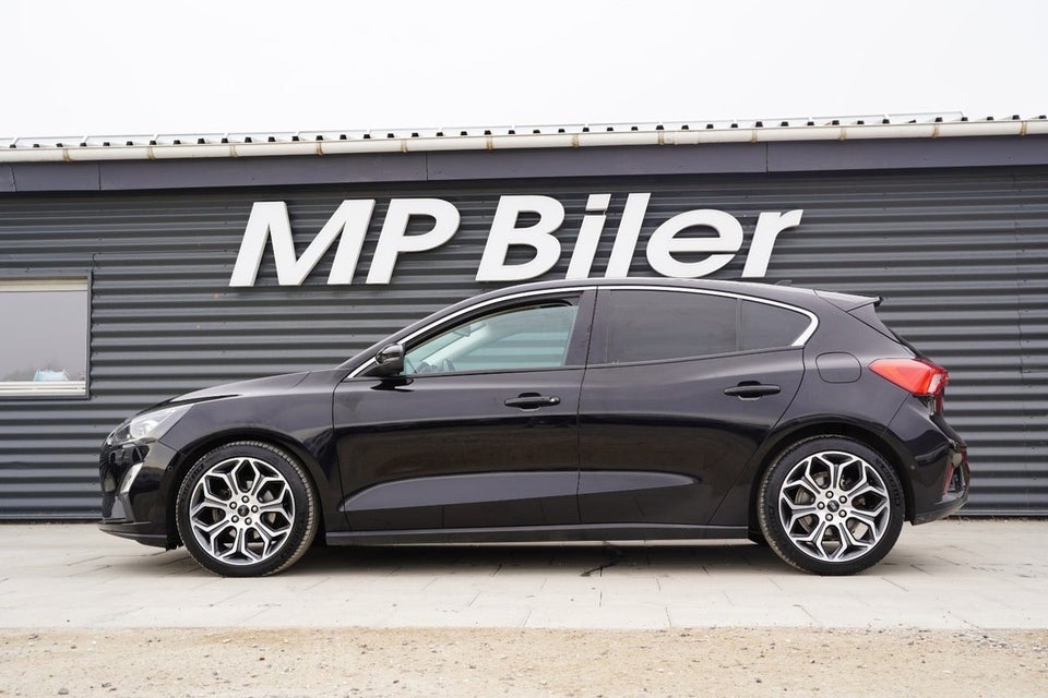 Ford Focus 1,0 EcoBoost Titanium 5d