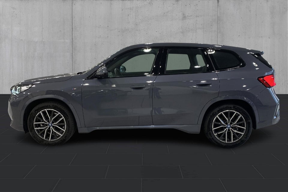 BMW iX1 eDrive20 M-Sport 5d