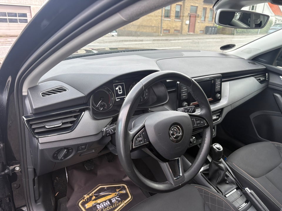 Skoda Scala 1,0 TSi 115 Ambition 5d
