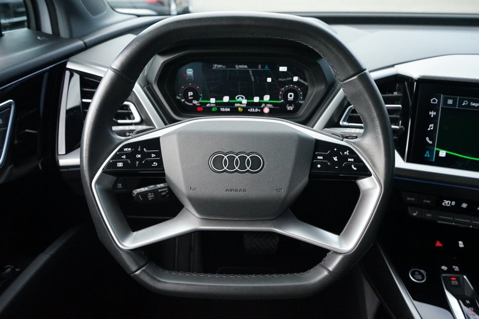 Audi Q4 e-tron 40 S-line 5d