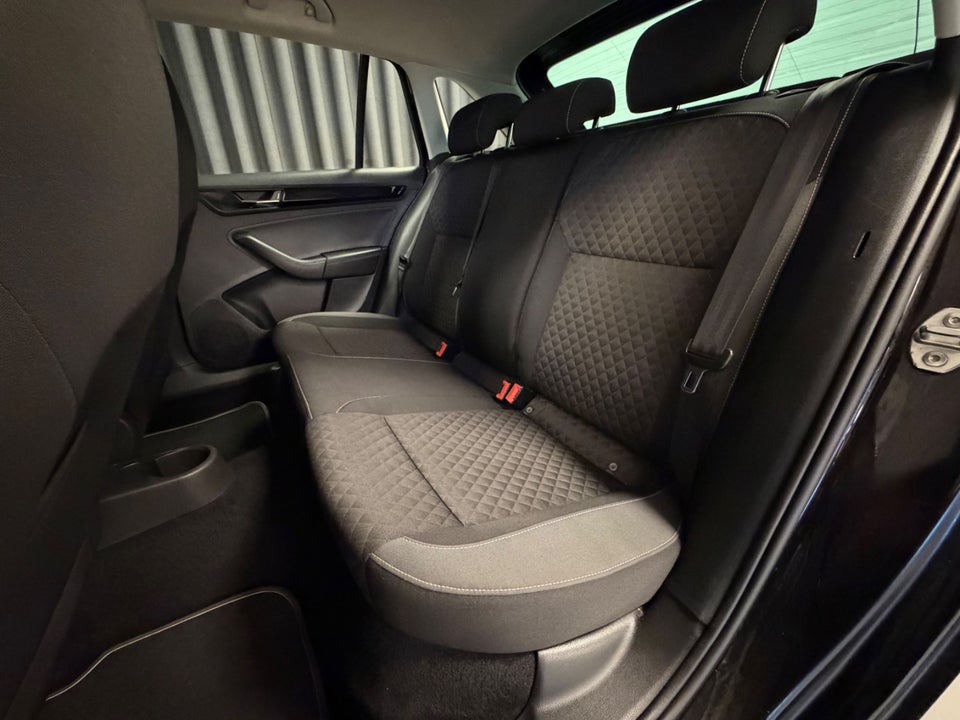 Skoda Rapid 1,0 TSi 95 Ambition Spaceback 5d