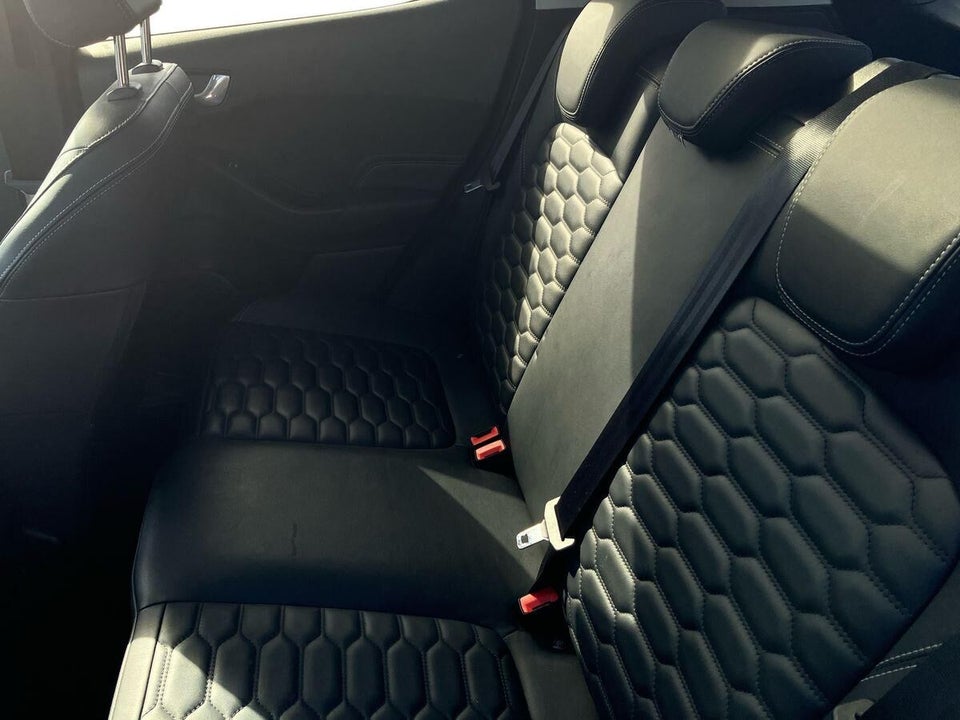 Ford Fiesta 1,0 EcoBoost Vignale 5d