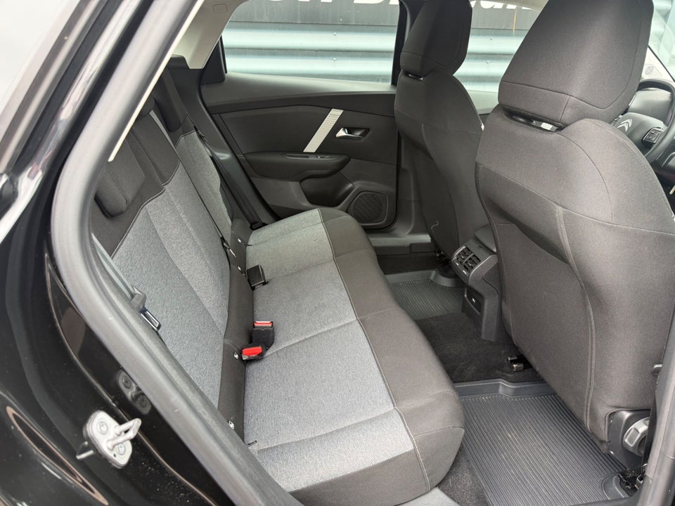 Citroën C4 1,2 PureTech 130 Feel EAT8 5d