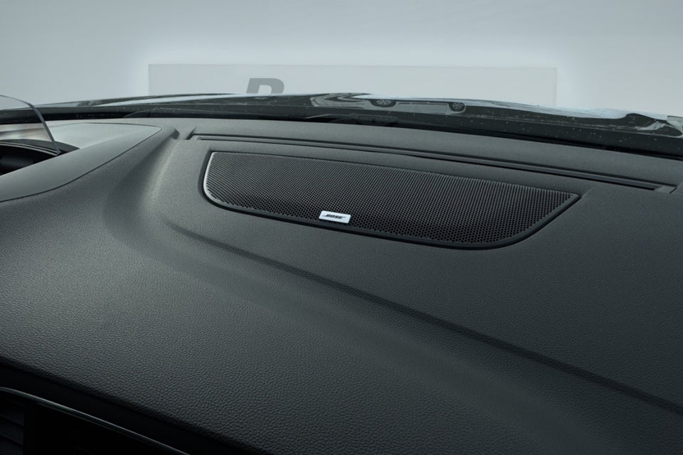 Renault Megane IV 1,2 TCe 130 Bose Edition Sport Tourer EDC 5d