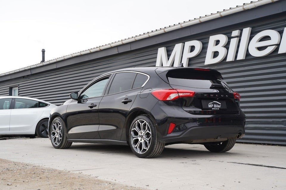 Ford Focus 1,0 EcoBoost Titanium 5d