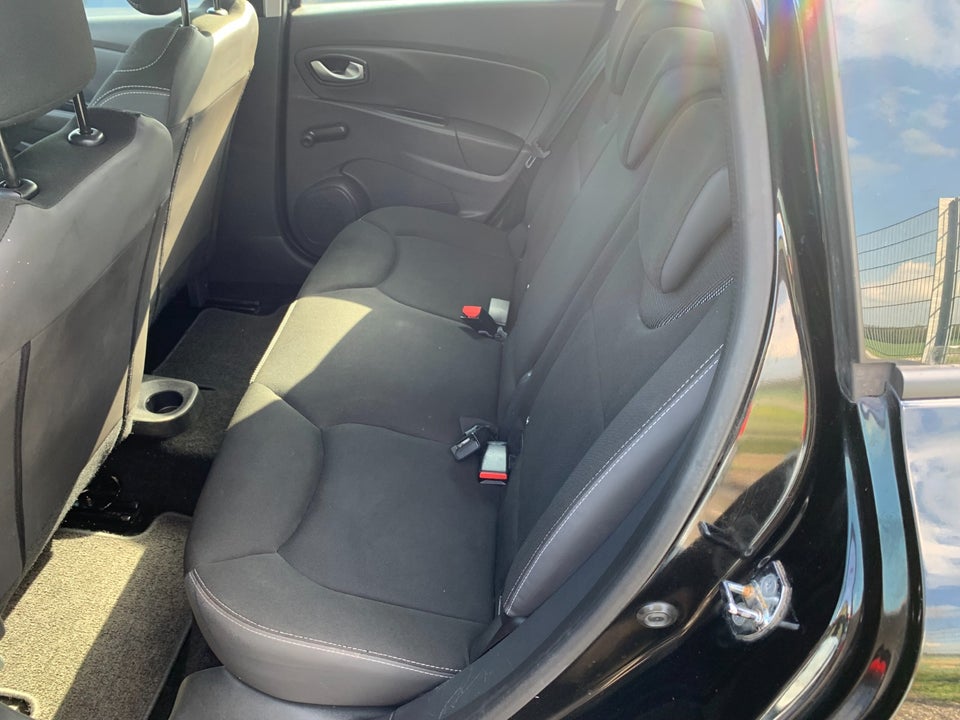 Renault Clio IV 1,2 16V Life Sport Tourer 5d