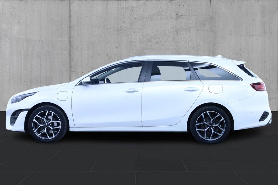 Kia Ceed 1,6 PHEV Upgrade SW DCT 5d