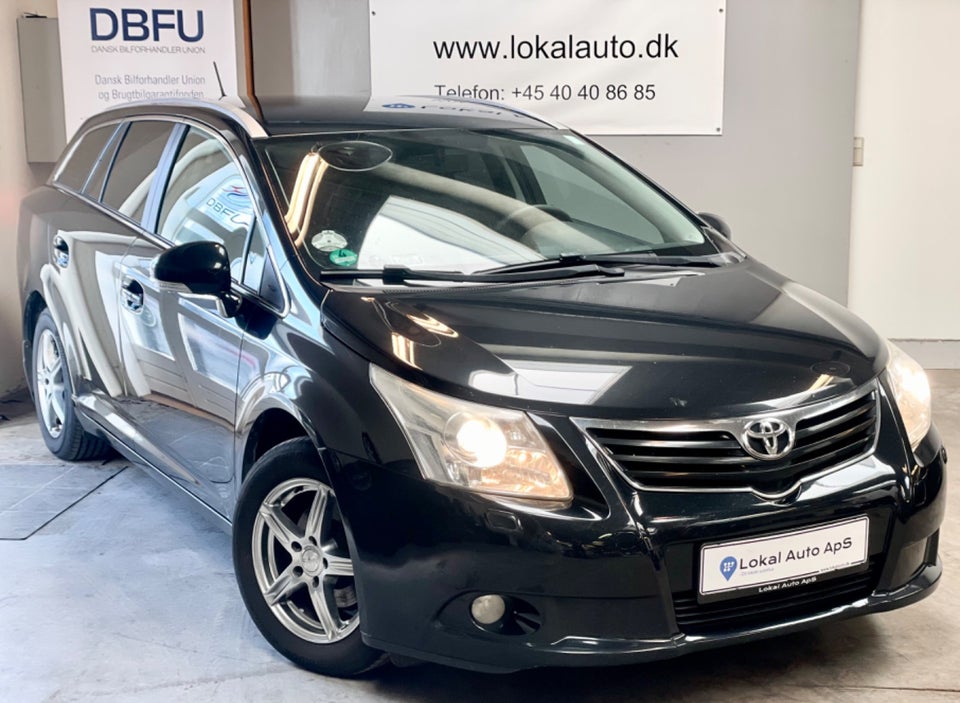 Toyota Avensis 1,8 VVT-i T3 stc. E-CVT 5d