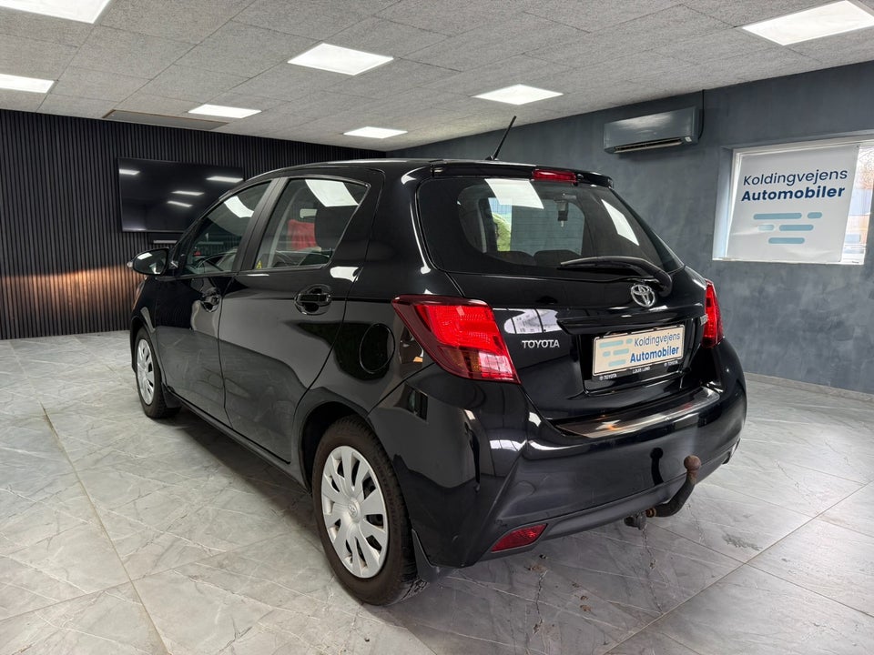 Toyota Yaris 1,0 VVT-i T2 Komfort 5d