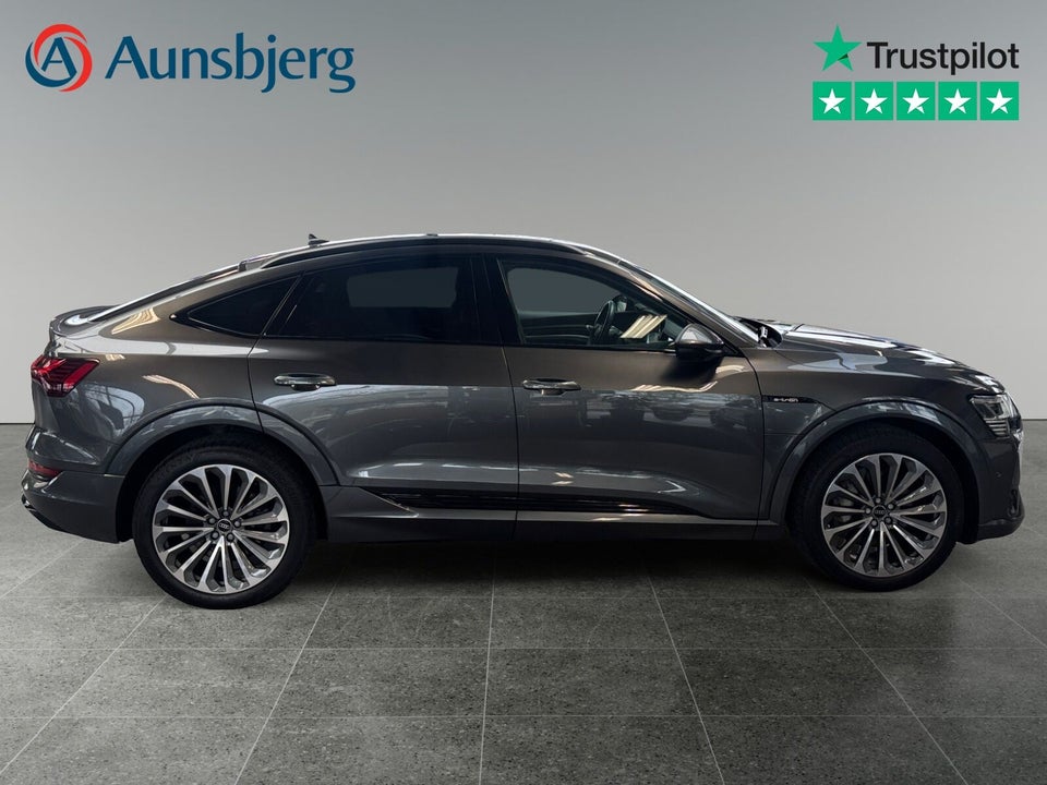 Audi e-tron 55 S-line Sportback quattro 5d