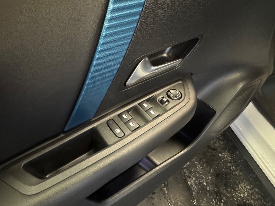 Citroën ë-C4 50 Shine 5d