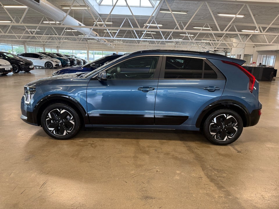 Kia Niro 64 EV Upgrade 5d