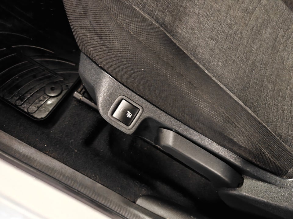 Citroën C1 1,2 PureTech Shine Airscape 5d