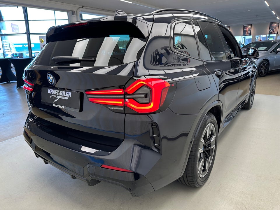BMW iX3 Charged M-Sport 5d