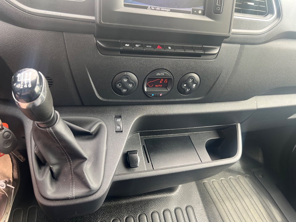 Renault Master IV T35 2,3 dCi 150 L3 Chassis