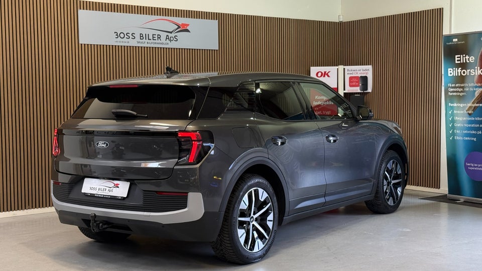 Ford Explorer 79 Select Extended Range 5d