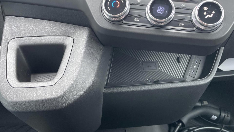 Renault Master V T35 87 E-Tech L2H2 Kassevogn Tekno