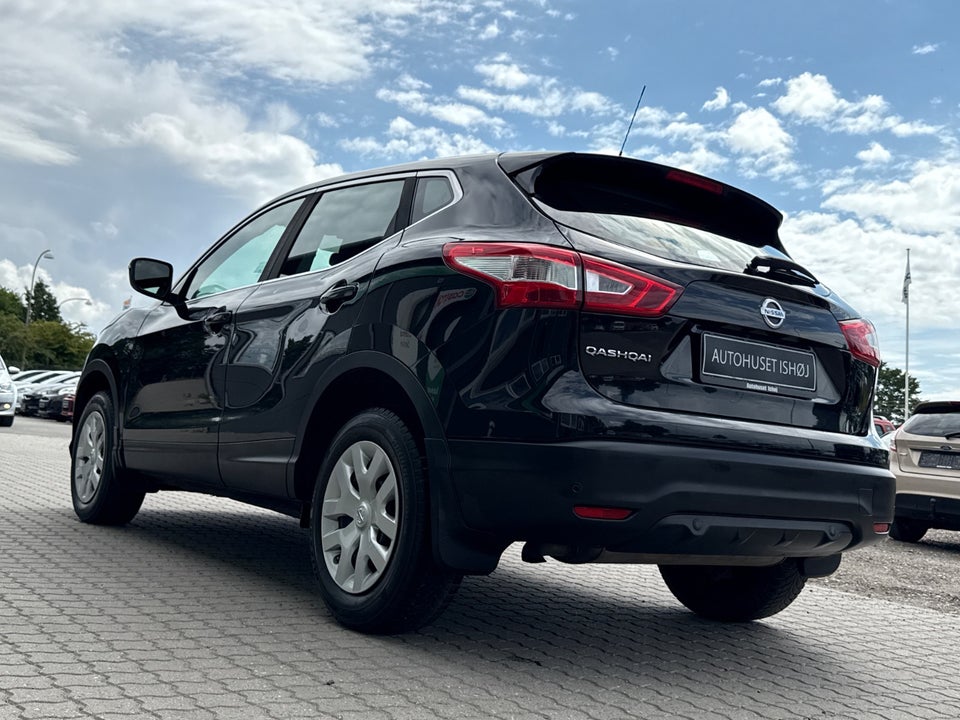 Nissan Qashqai 1,2 Dig-T 115 Acenta 5d