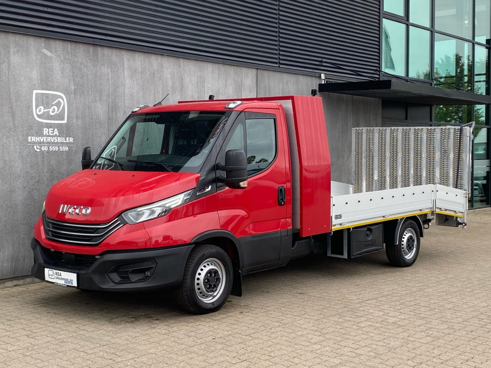 Iveco Daily 2,3 35S14 12m³ Van