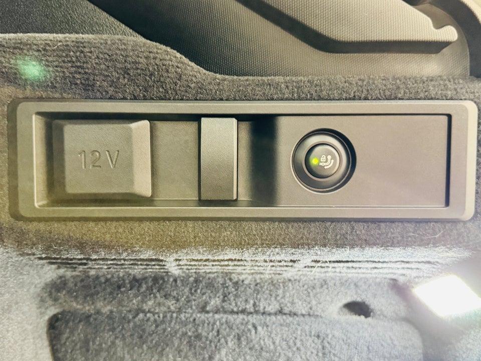 BMW 330e 2,0 Touring M-Sport aut. Van 5d