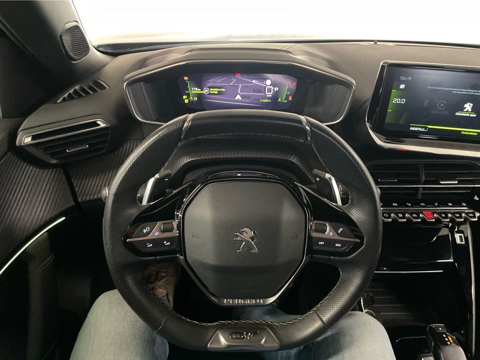 Peugeot 2008 1,2 PureTech 130 GT EAT8 5d