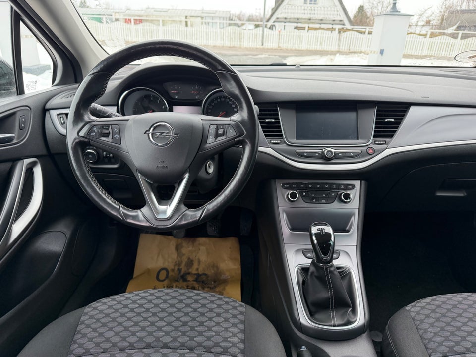 Opel Astra 1,0 T 105 Enjoy 5d