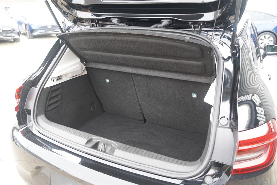 Renault Clio V 1,6 E-Tech Intens 5d