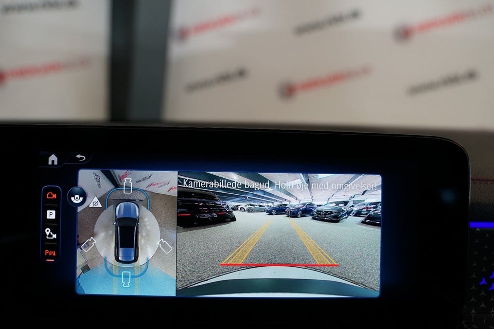 Mercedes EQB300 AMG Line 4Matic Van 5d