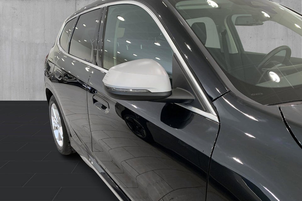 BMW iX1 xDrive30 5d