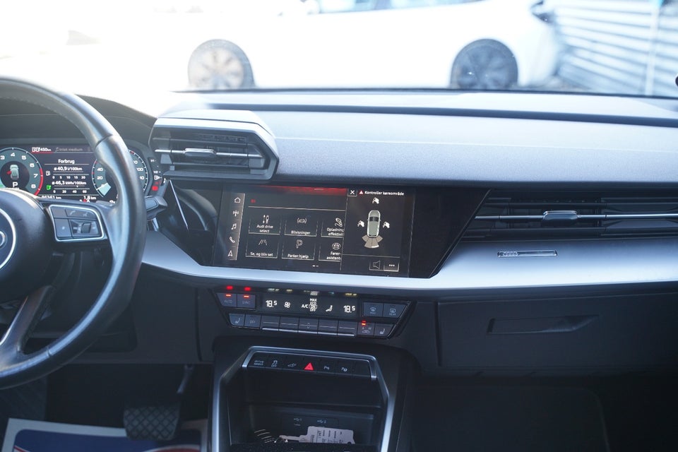 Audi A3 40 TFSi e Sport Sportback S-tr. 5d